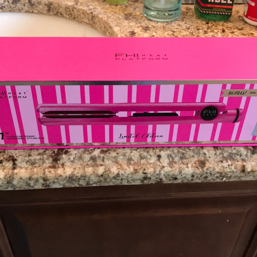 FHI Heat Platform Flat Iron